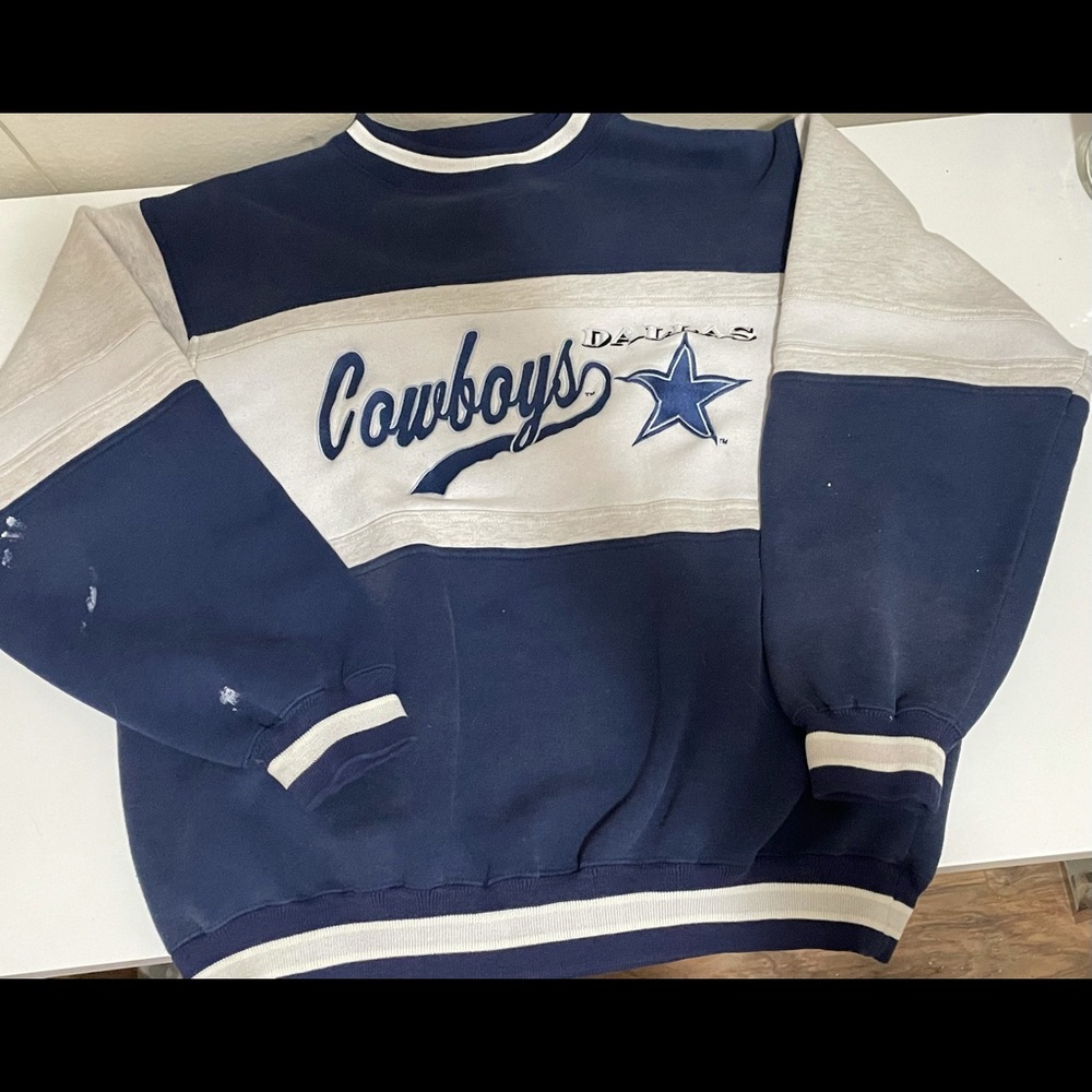 Early 90’ Dallas Cowboys two tone sleeves size XL